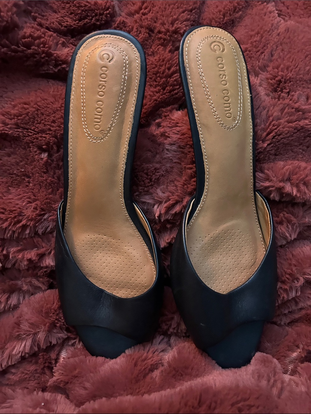 Corso Como Black Slide Mules with Tan Insole - Picture 2 of 8